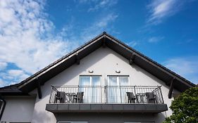 Kikötő Apartmanok
